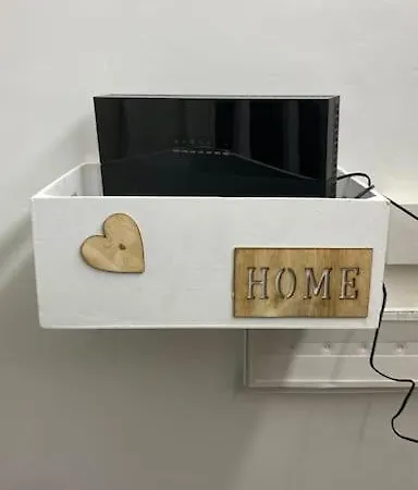 La Casina Di Santa Chiara Wifi, Netflix *