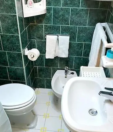 Apartment La Casina Di Santa Chiara Wifi, Netflix Naples