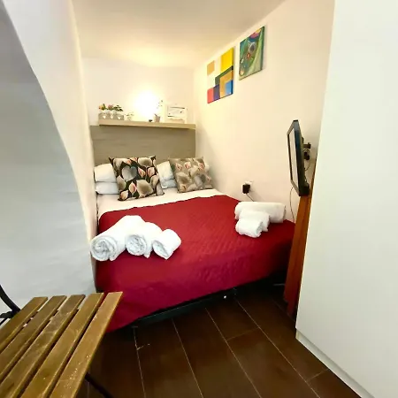 La Casina Di Santa Chiara Wifi, Netflix Apartment Naples
